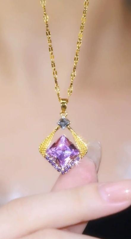 Luxury Pink necklace